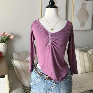 V-Neck Ruched Long Sleeve Top (Axara Paris)